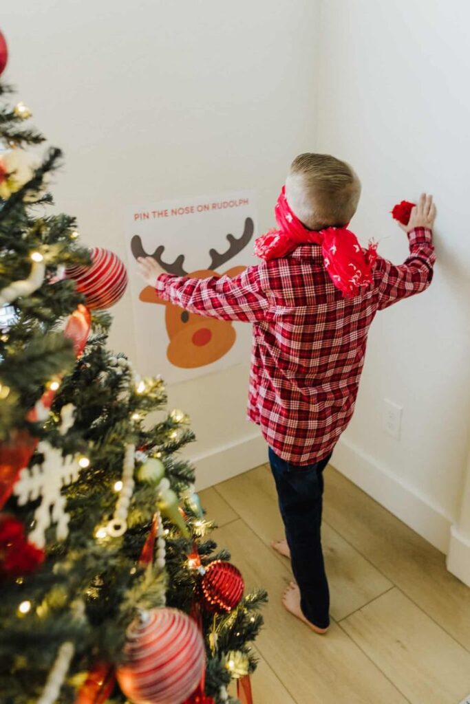 Christmas Game Pin The Nose On Rudolph