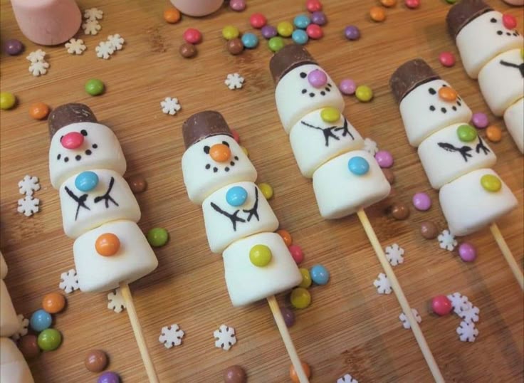 Christmas Game Snowman Stack