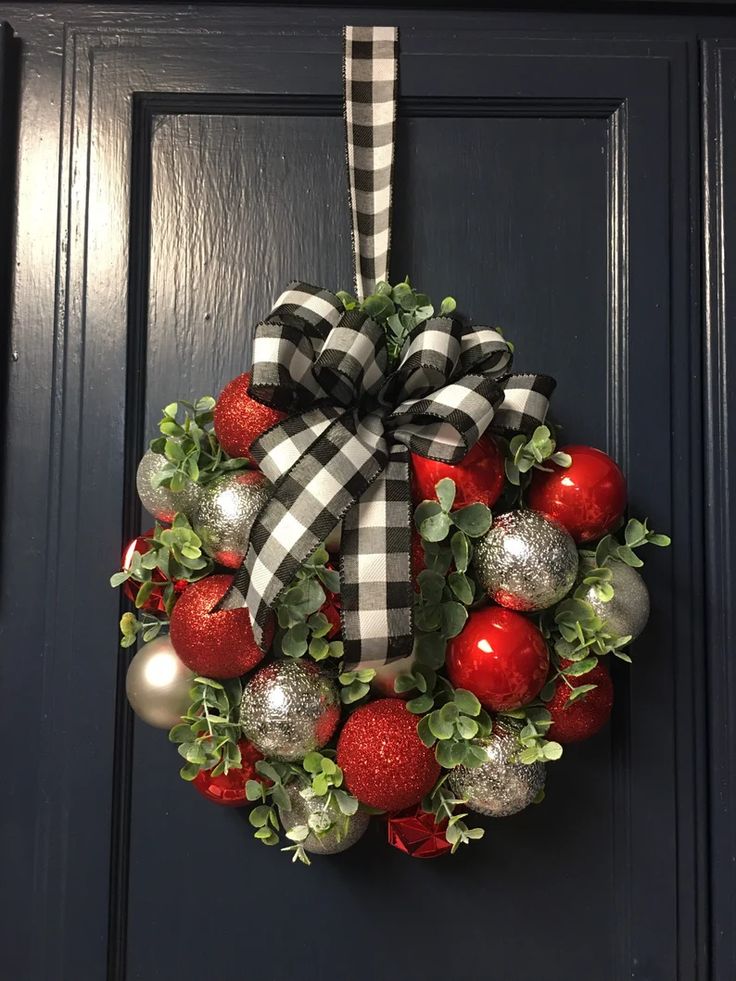 Ornament Wreath