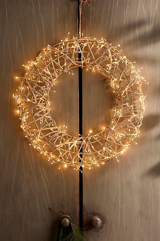 LED / Lighted Wreath
