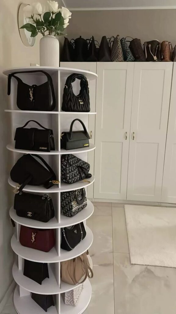 Big Circular Rotator For Bags