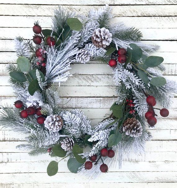 Snowy / Flocked Wreath