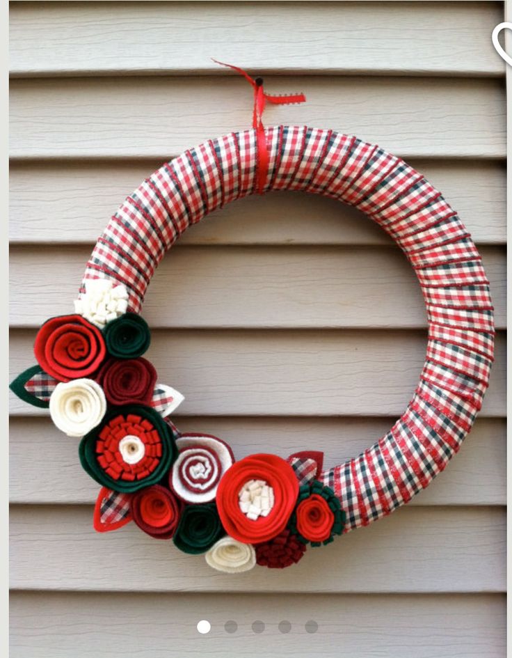 Ribbon Rosette Wreath