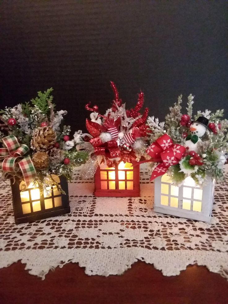 Mini Lantern Place Card Holders