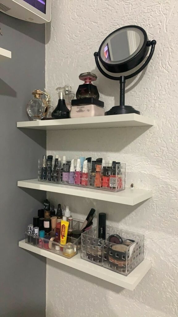 Wall-Mounted Shelf Display