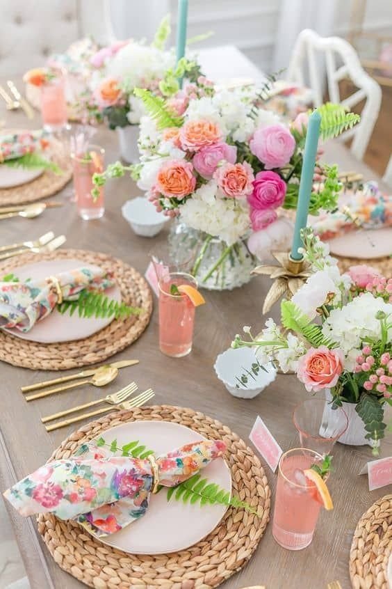Floral Napkin Fold Place Settings