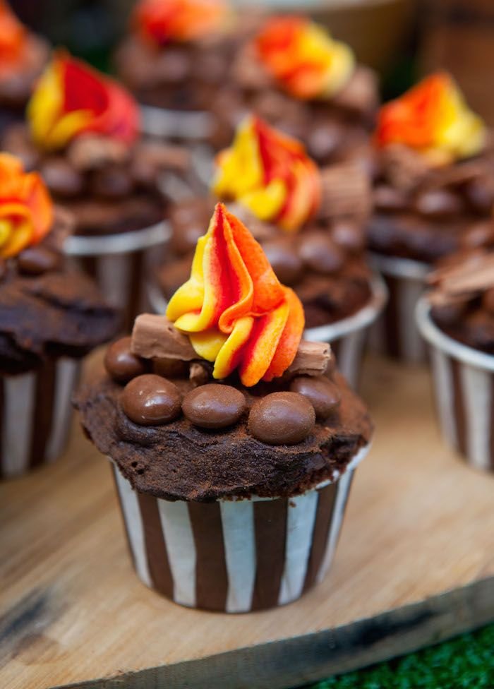 Fire On The Cup Cake