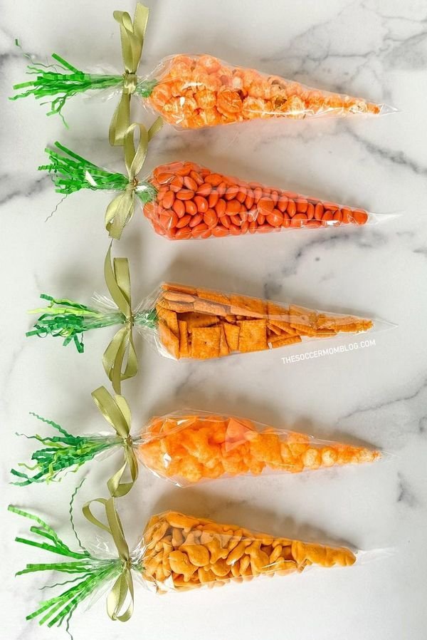 Carrot-Shaped Snacks Pack