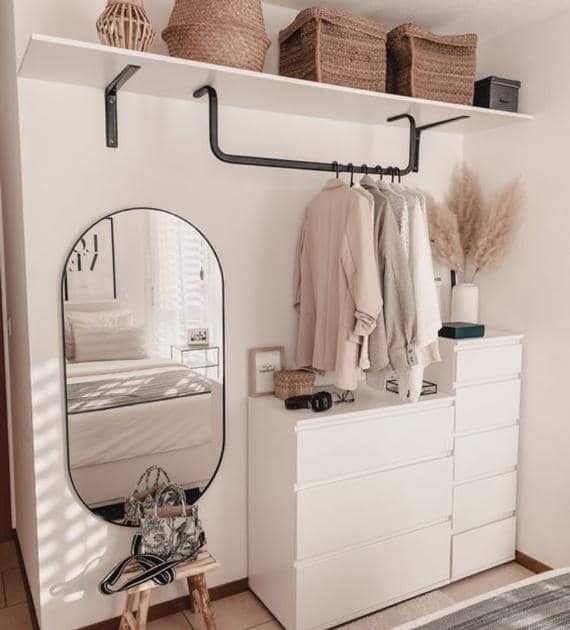 Hanging Rod Over Vanity 