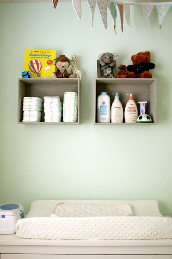 Crate Shelf Wall Hack