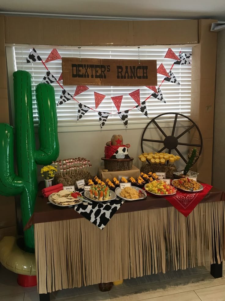 “Cowboy Grub” Snack Bar