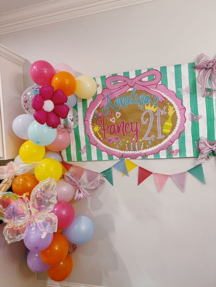 Fancy Nancy 21 Birthday Party Setup